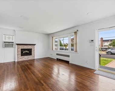 4 Cecil Place - Photo Thumbnail 9