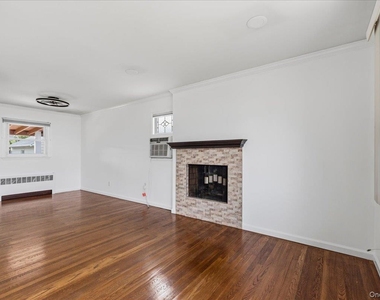 4 Cecil Place - Photo Thumbnail 5