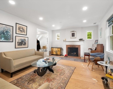 128 Glendale Road - Photo Thumbnail 9
