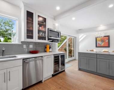 128 Glendale Road - Photo Thumbnail 17