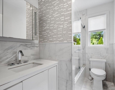 128 Glendale Road - Photo Thumbnail 23