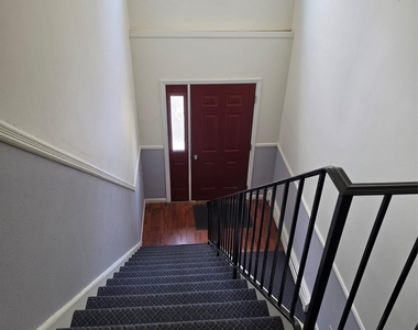 2104 Cherry Hill Drive - Photo Thumbnail 39