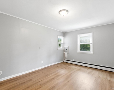 171 Wakeman Road - Photo Thumbnail 7