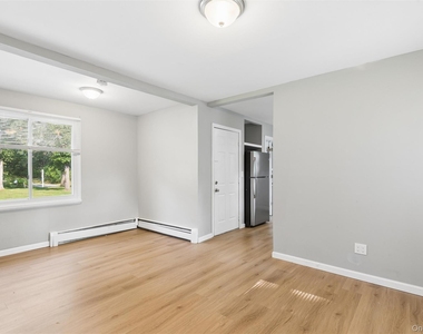 171 Wakeman Road - Photo Thumbnail 10