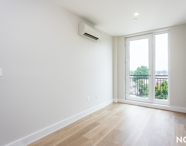 1244 New York Ave 11203 - Photo Thumbnail 2