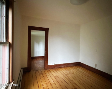 35 Prospect Street - Photo Thumbnail 5