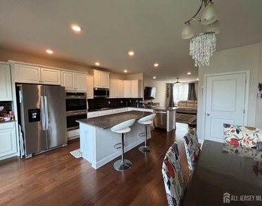 1002 Hights Farm Road - Photo Thumbnail 14