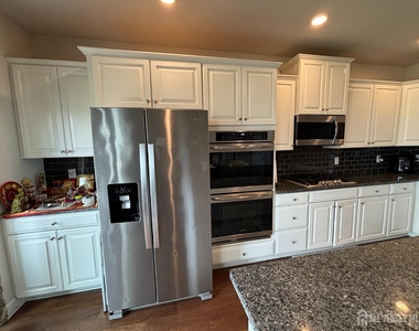 1002 Hights Farm Road - Photo Thumbnail 21