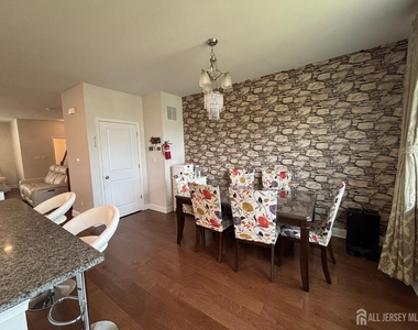 1002 Hights Farm Road - Photo Thumbnail 11