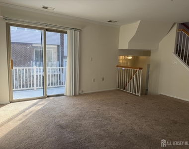 468 Great Beds Court - Photo Thumbnail 9