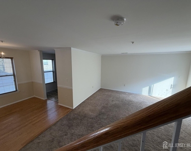 468 Great Beds Court - Photo Thumbnail 20
