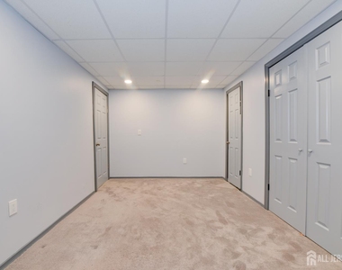 34 Forest Drive - Photo Thumbnail 31