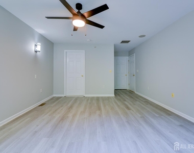 34 Forest Drive - Photo Thumbnail 29