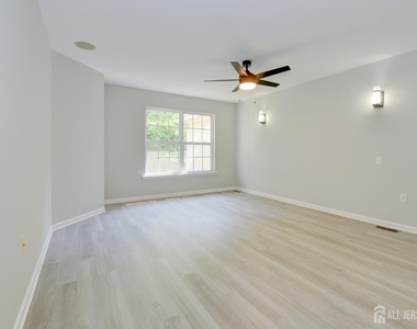 34 Forest Drive - Photo Thumbnail 26