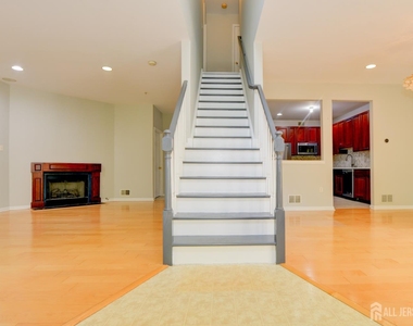 34 Forest Drive - Photo Thumbnail 2