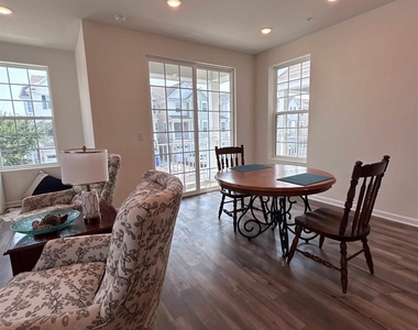 735 Station Road - Photo Thumbnail 3