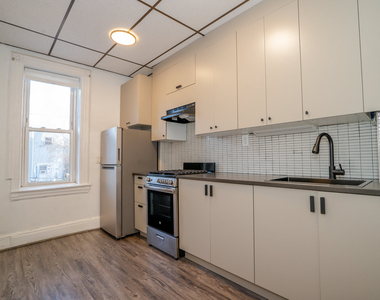 19 Reeve Place - Photo Thumbnail 2