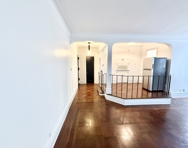 145 Hicks Street - Photo Thumbnail 3