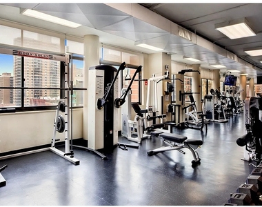 275 W 96th Street - Photo Thumbnail 10