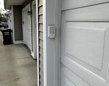 1357 Heatherwood Lane - Photo Thumbnail 26