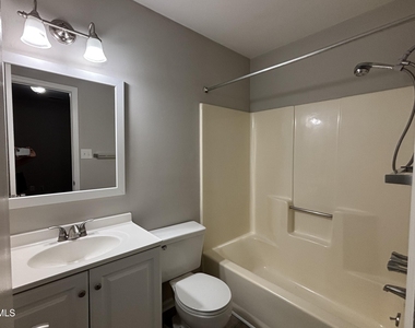 5340 Wayne Street - Photo Thumbnail 6