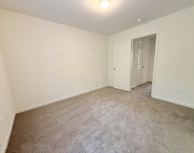 57 Red Lane - Photo Thumbnail 9