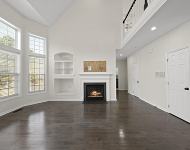 101 Palmwood Court - Photo Thumbnail 14