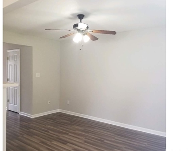 152 Anna Street - Photo Thumbnail 1