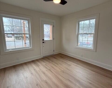 103 Broughton Street - Photo Thumbnail 1