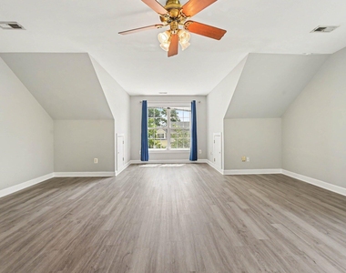 1203 Fairfax Woods Drive - Photo Thumbnail 21
