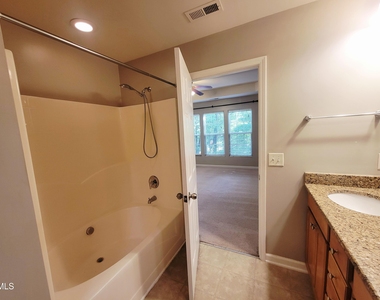 7248 Racine Way - Photo Thumbnail 22