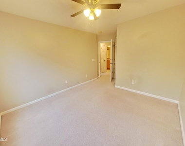 7248 Racine Way - Photo Thumbnail 37