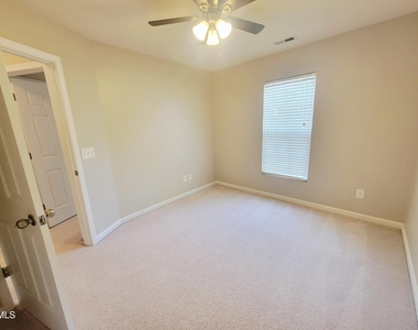 7248 Racine Way - Photo Thumbnail 32