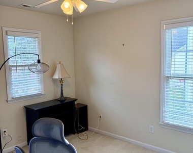 1706 Autumn Ridge Drive - Photo Thumbnail 26