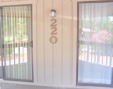 220 Foxkroft Drive - Photo Thumbnail 2