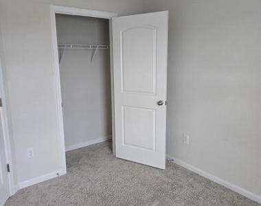 193 Drexel Court - Photo Thumbnail 35