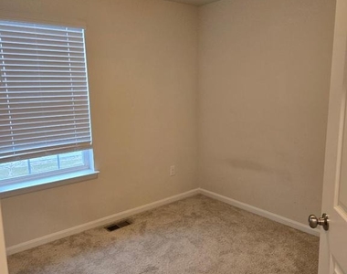 193 Drexel Court - Photo Thumbnail 37