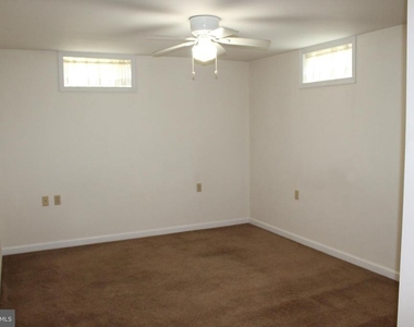 252 Fox Drive - Photo Thumbnail 21