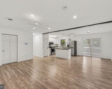 78 Woodmount Drive - Photo Thumbnail 4