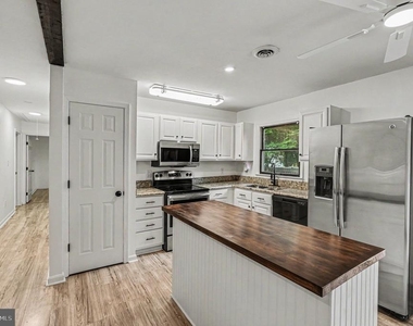 78 Woodmount Drive - Photo Thumbnail 8