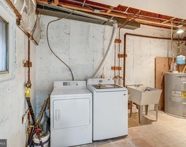 15370 Blacksmith Terrace - Photo Thumbnail 20