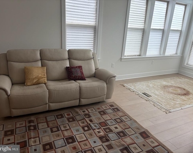 6057 Sunstone Lane - Photo Thumbnail 3