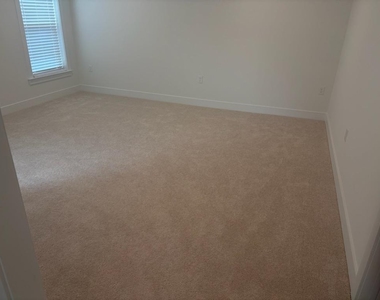 6057 Sunstone Lane - Photo Thumbnail 16