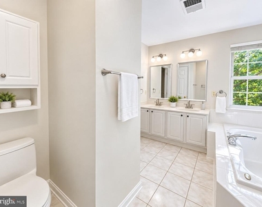 14047 Sable Court - Photo Thumbnail 36