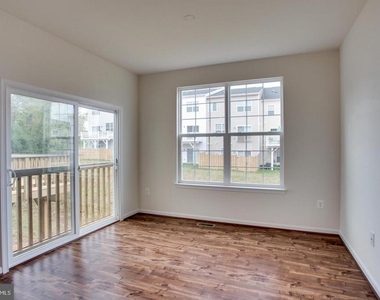 9029 Christina Place - Photo Thumbnail 11