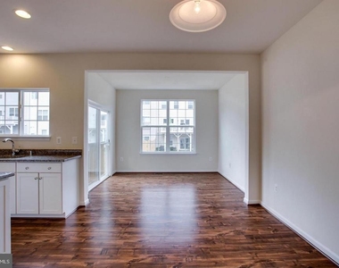 9029 Christina Place - Photo Thumbnail 10