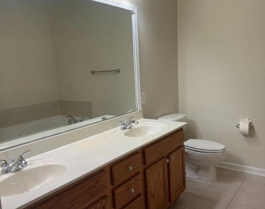 9712 Handerson Place - Photo Thumbnail 7