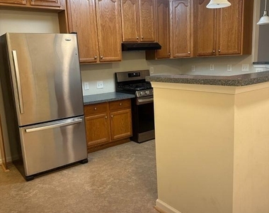 9712 Handerson Place - Photo Thumbnail 2