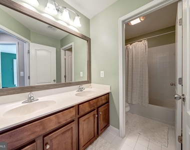 22739 Balduck Terrace - Photo Thumbnail 27