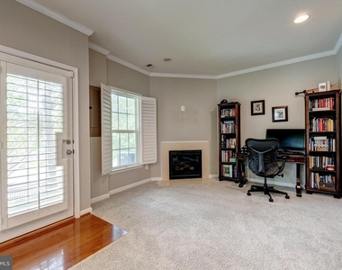 22739 Balduck Terrace - Photo Thumbnail 4